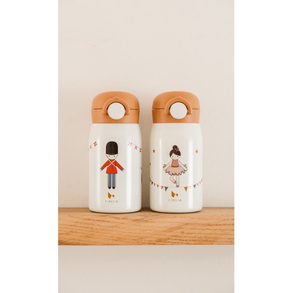 Water Bottle Ballerina - Bilde 5